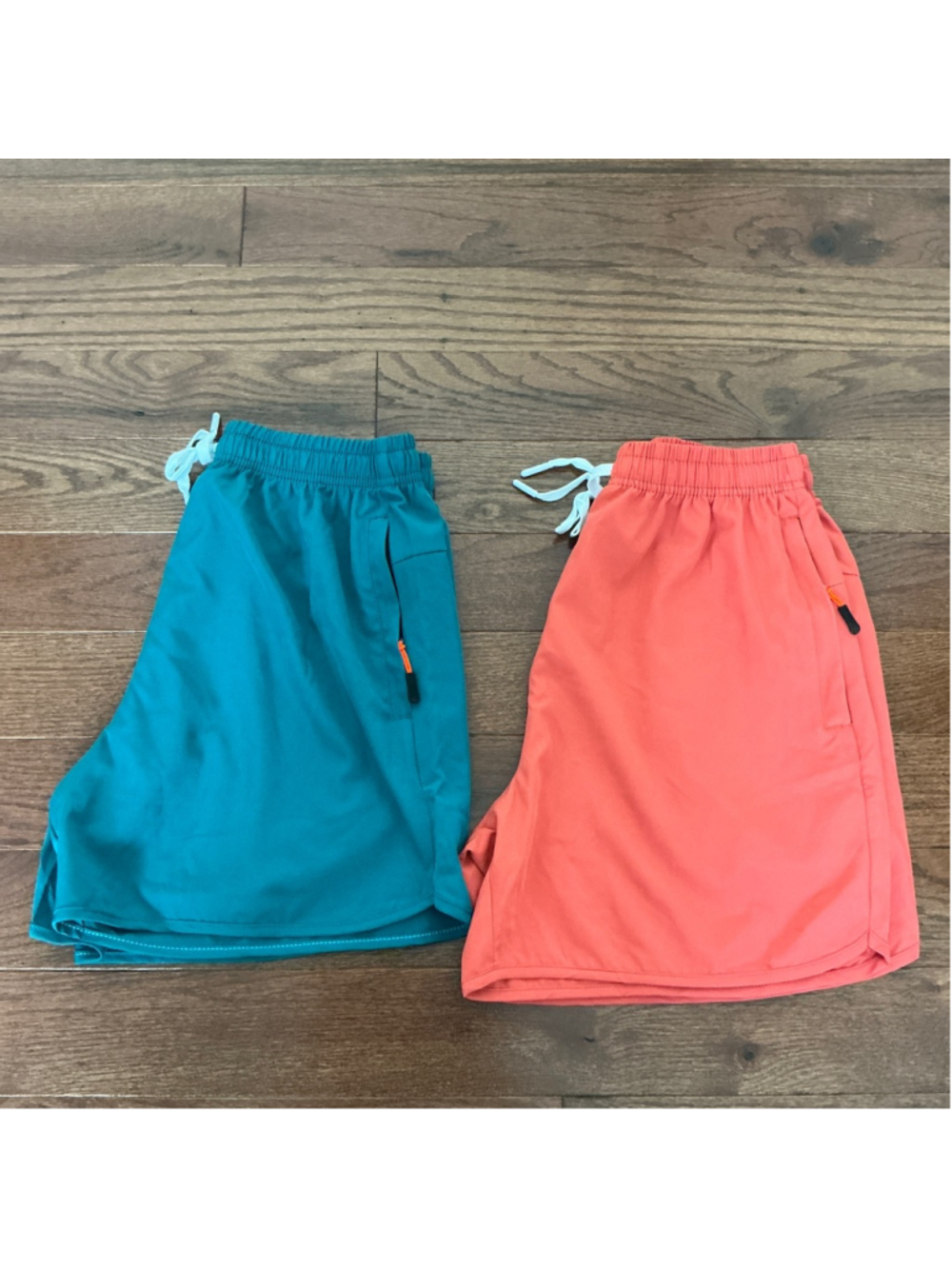 BUNDLE OF 2 Men’s Unbranded Athletic Shorts - Small - Picture 4 of 5